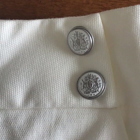 Veronica Beard Pink Shorts are size 4 - Picture 8 of 10